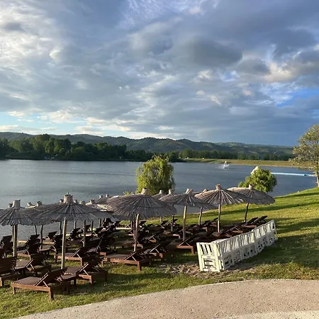 公寓 Kristi Lux New 1-bedroom With Pool, Balcony And Free Parking Veliko Gradište