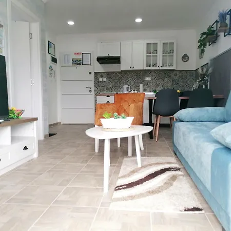 Kristi Lux New 1-bedroom With Pool, Balcony And Free Parking Veliko Gradište
